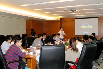 加強(qiáng)交流促進(jìn)就業(yè) 華為公司校友為學(xué)弟學(xué)妹支招